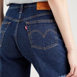 New w/o tags Levi's 501 Women's Dark Blue High Rise Jean shorts